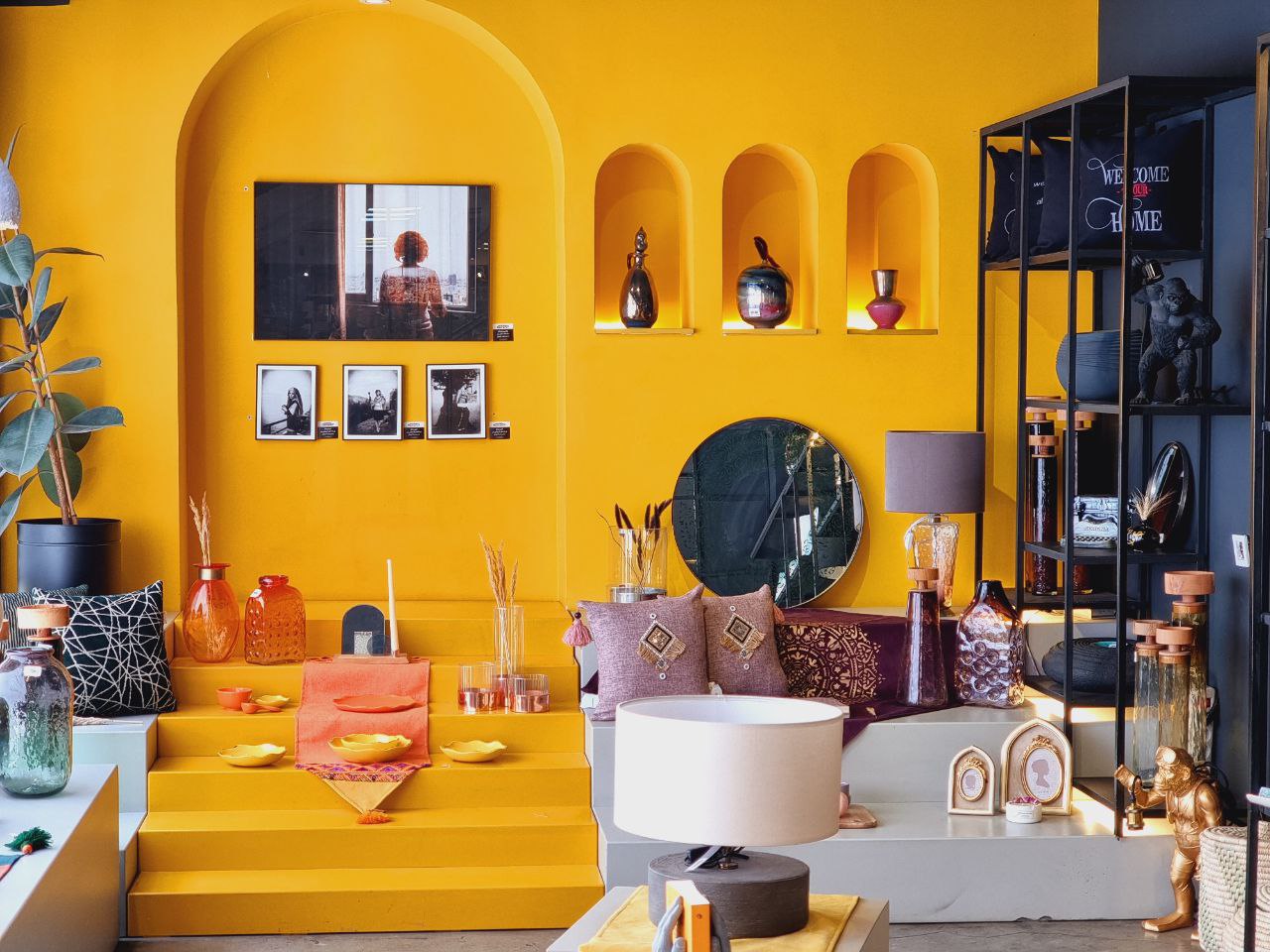 Store Image 4